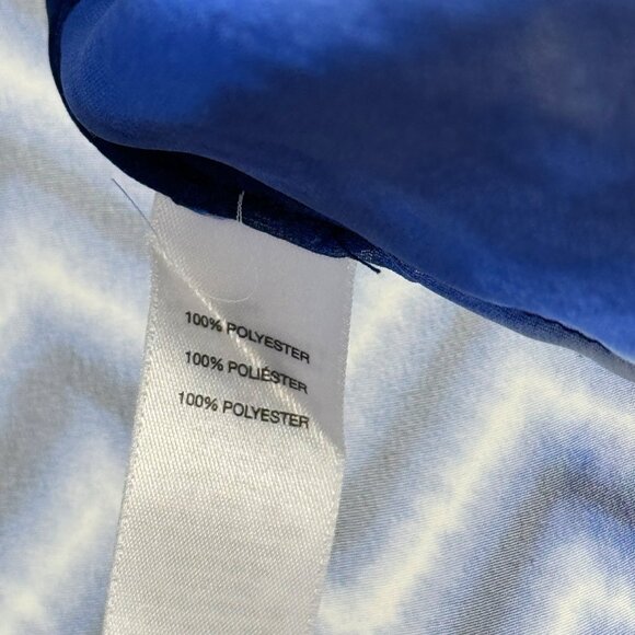 Chico's 2 Women's semi Sheer Blue White Geometric Print Tunic Top Size large - Picture 3 of 9